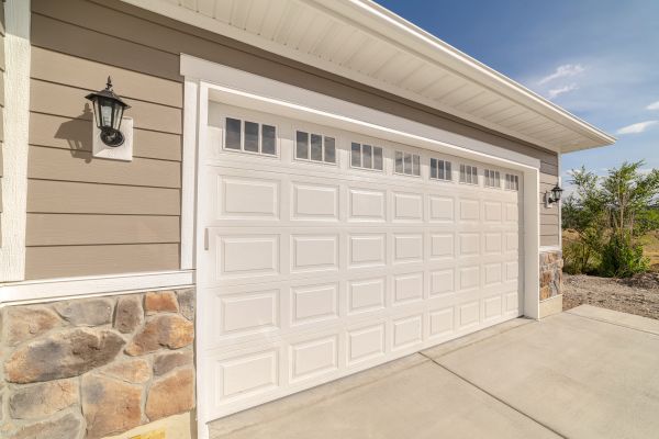Garage Lifting in Castle Rock